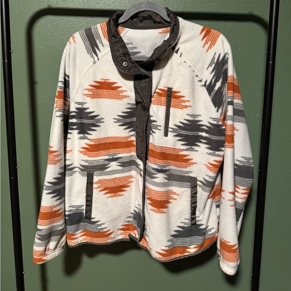 Aztec Pattern Fleece Jacket - Picture 2 of 5